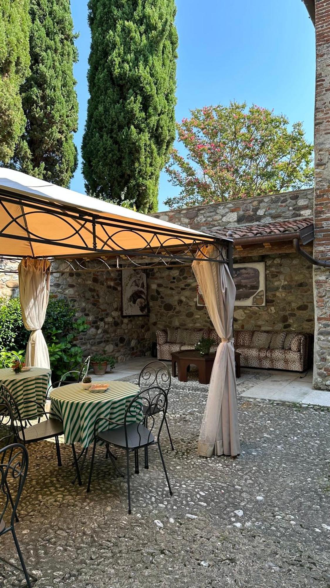 Aparthotel Ca' Hemingway Bassano del Grappa Exterior foto