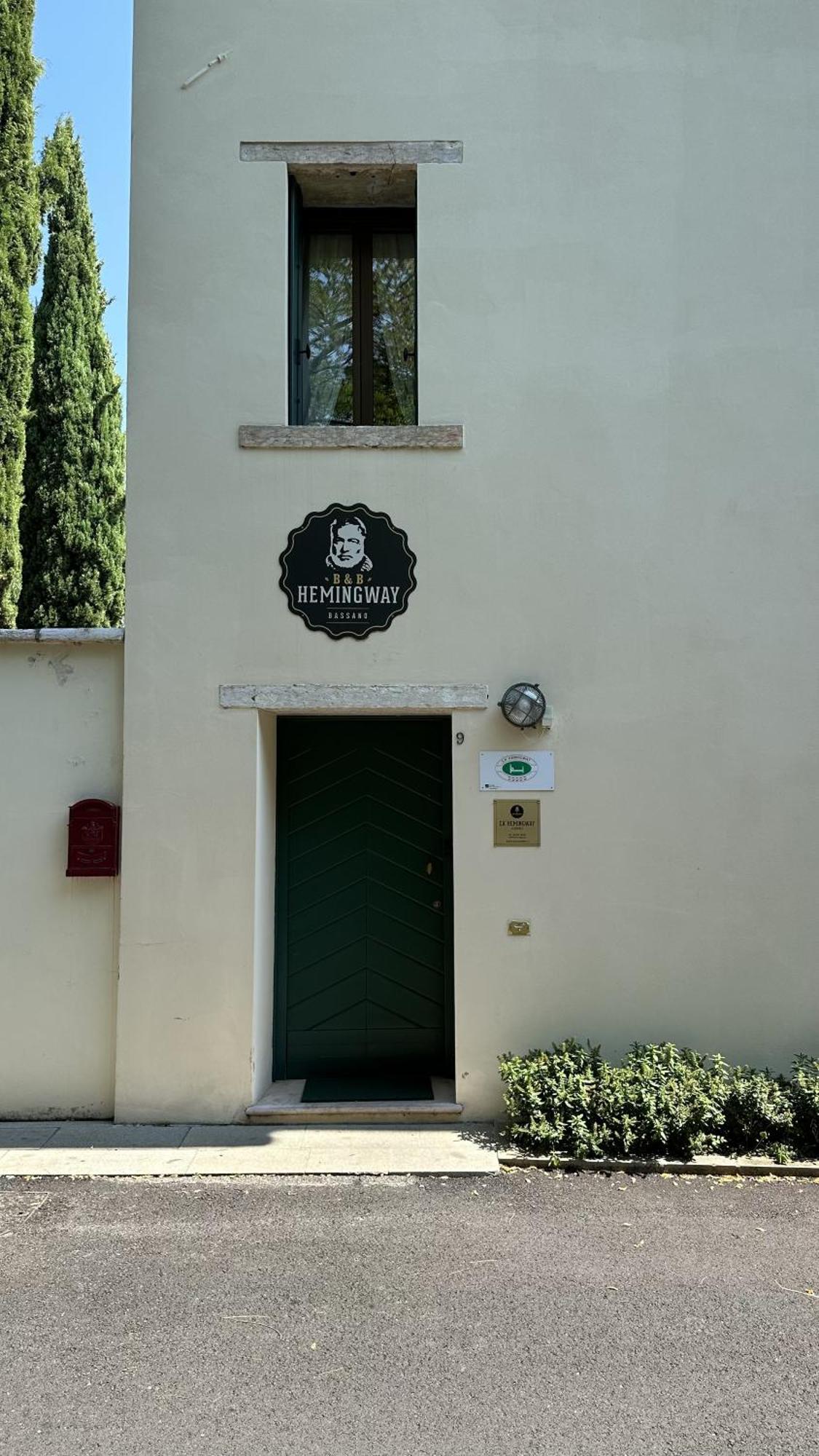 Aparthotel Ca' Hemingway Bassano del Grappa Exterior foto